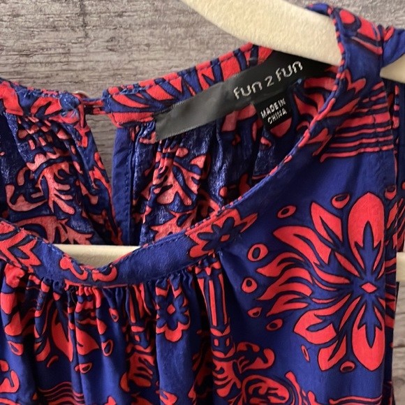 Fun 2 Fun Tank top - Picture 2 of 3